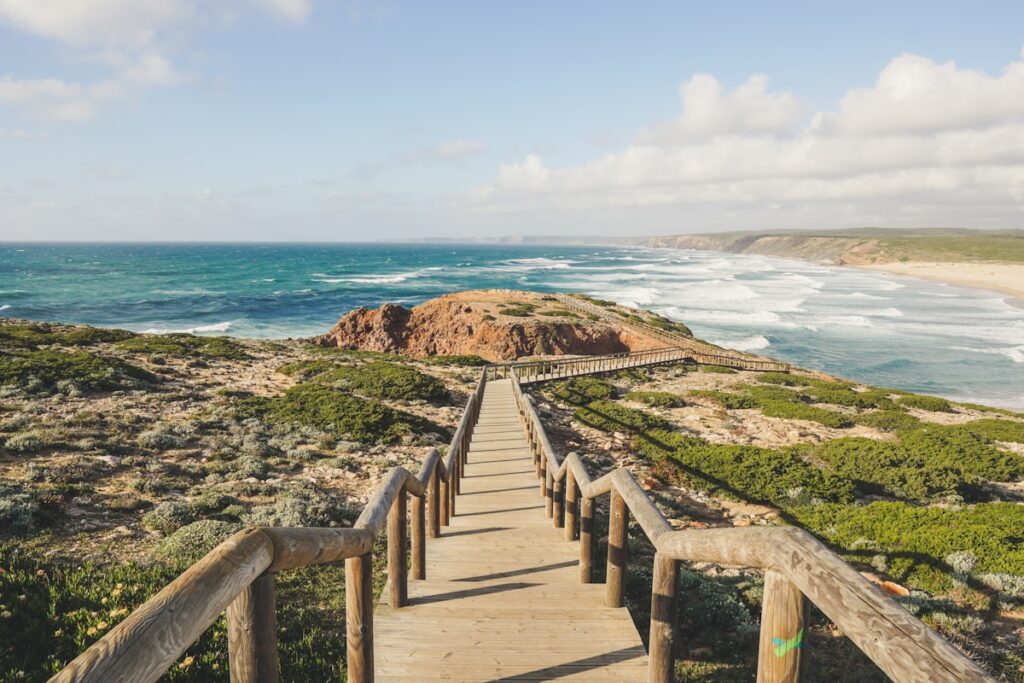 Coastal Atlantic view of Portugal — Silver Coast vs Algarve for families